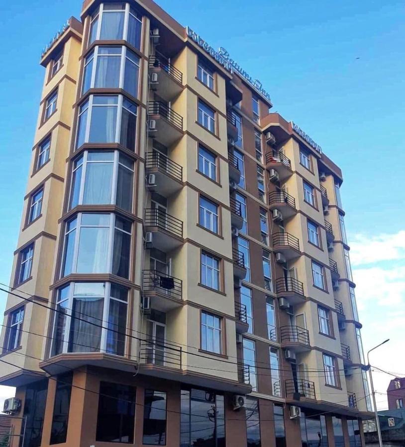 Hotel Batumi Inn Eksteriør billede
