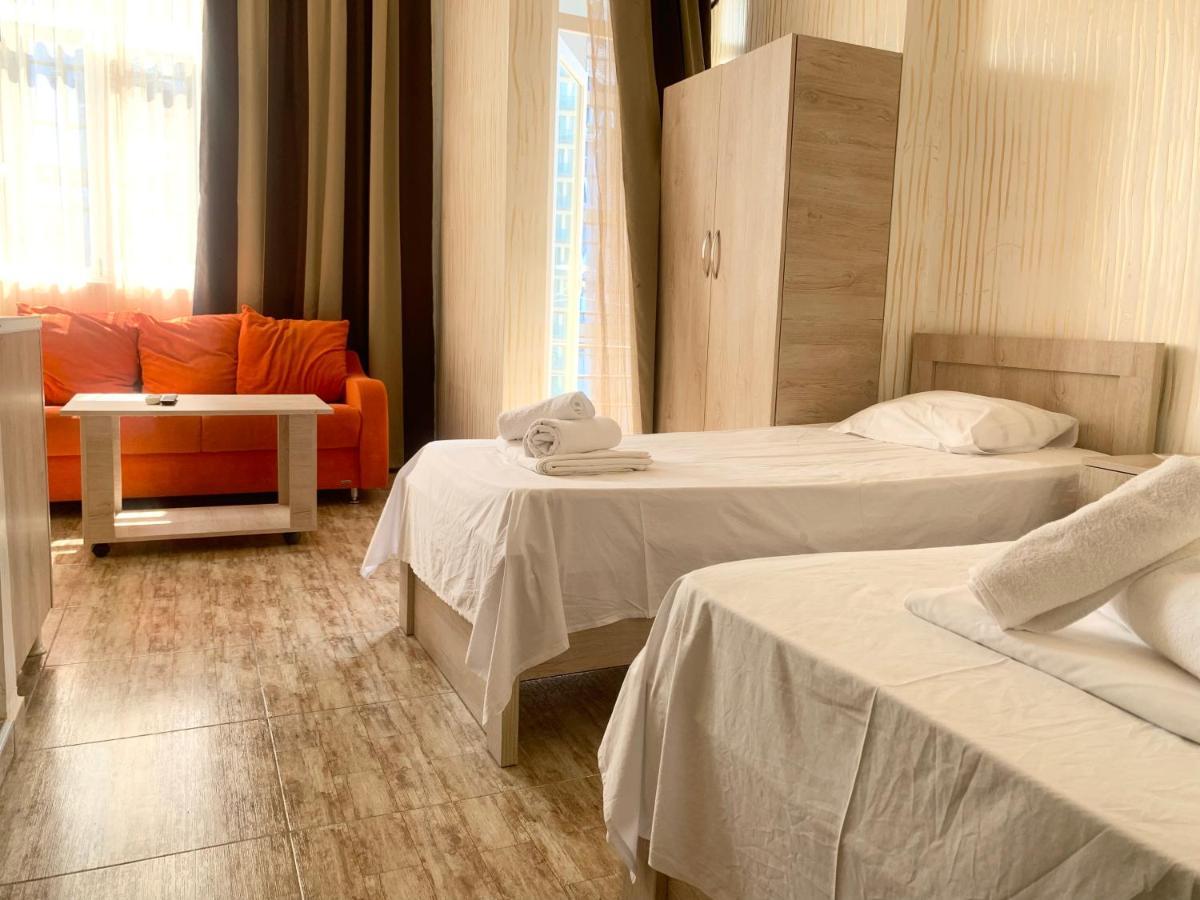 Hotel Batumi Inn Eksteriør billede