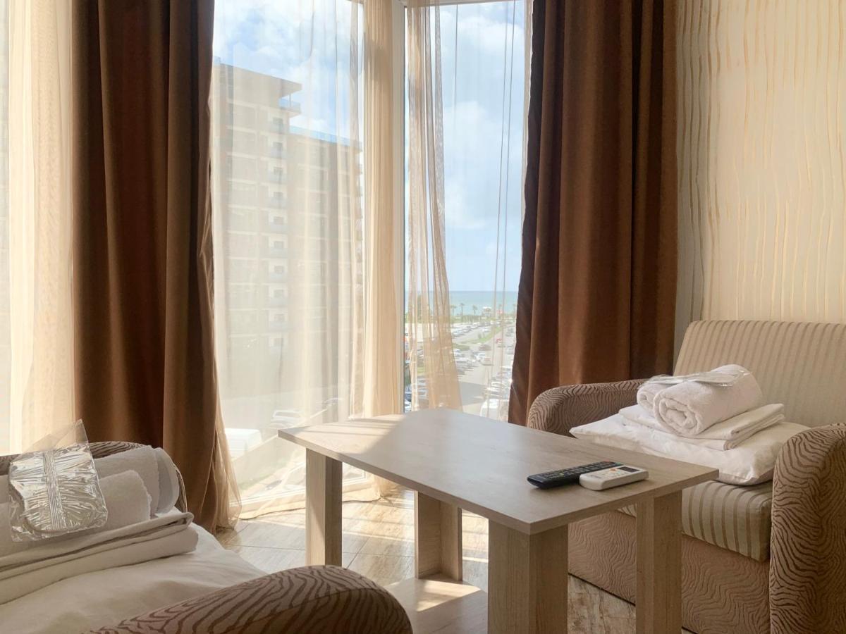 Hotel Batumi Inn Eksteriør billede