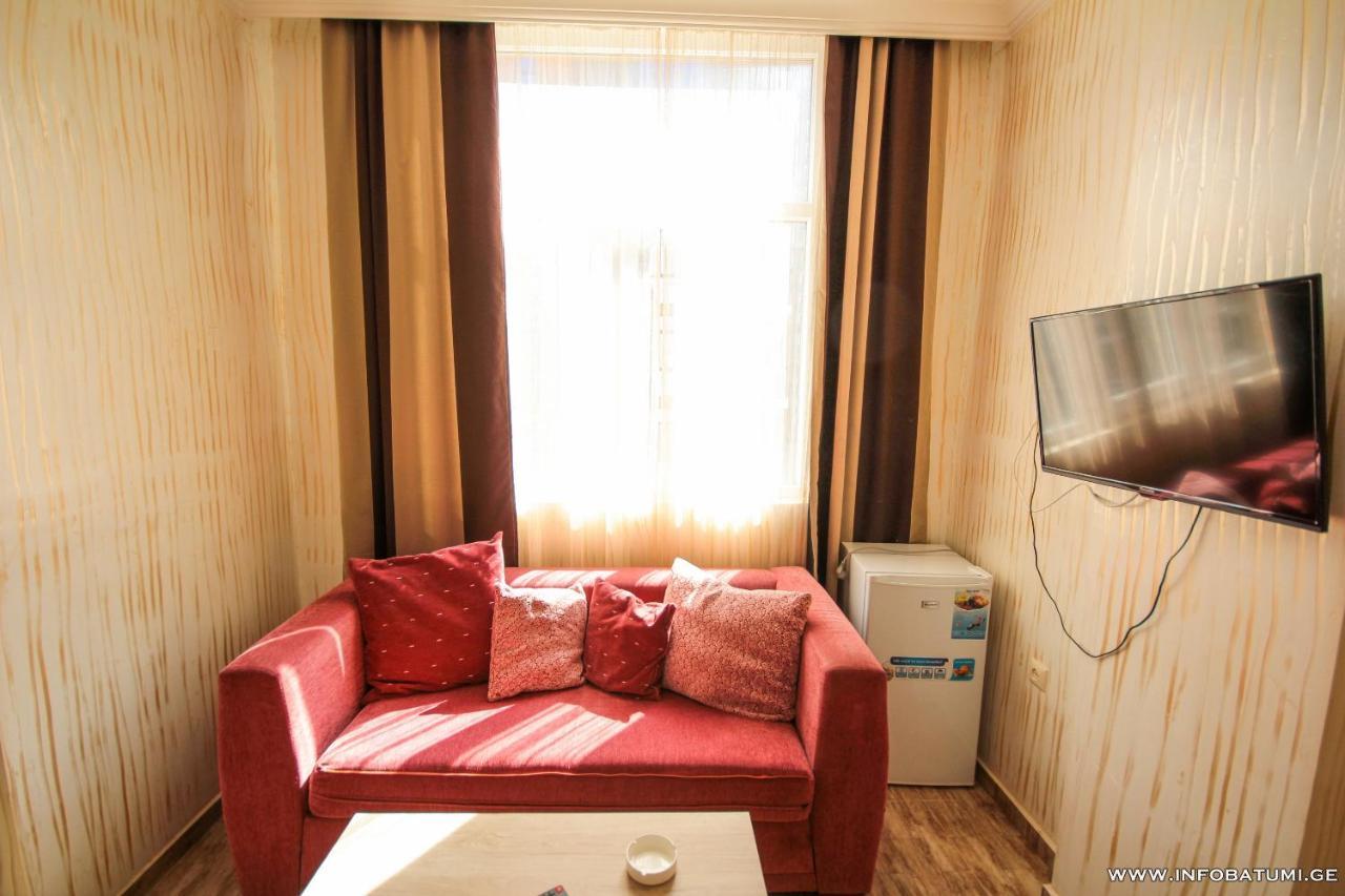 Hotel Batumi Inn Eksteriør billede