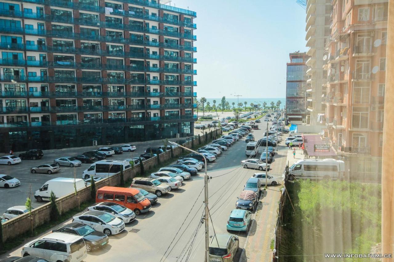 Hotel Batumi Inn Eksteriør billede