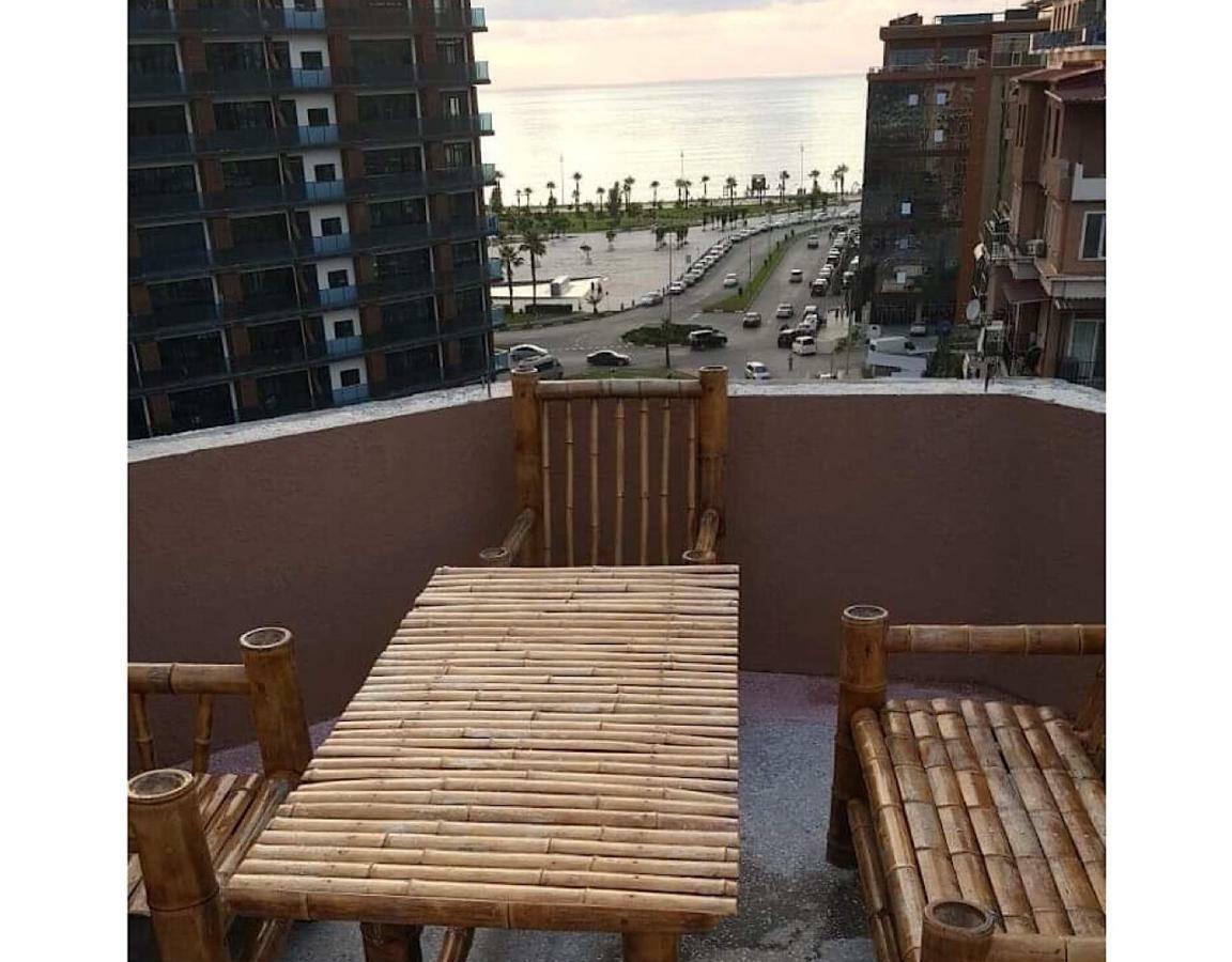 Hotel Batumi Inn Eksteriør billede